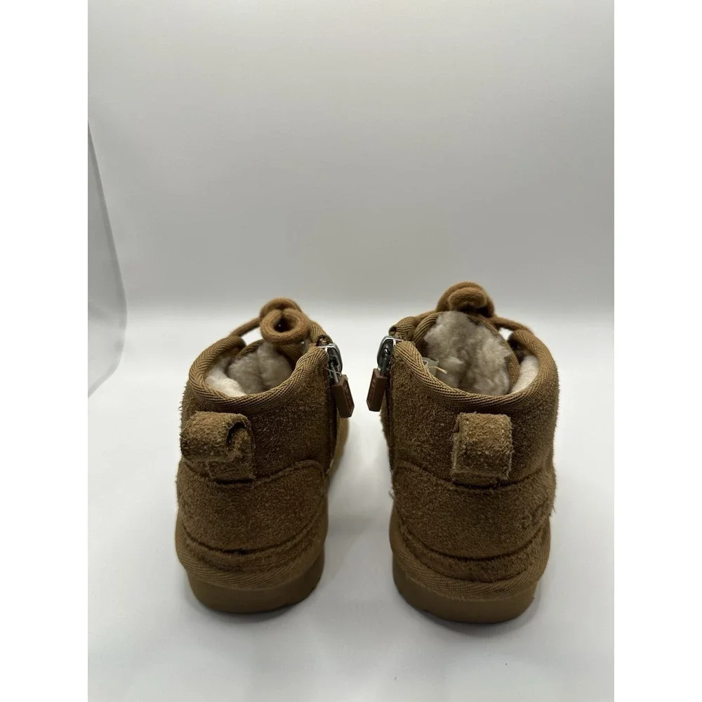 UGG Toddlers Neumel II water-resistant‎ chukka boots Chestnut Brown 6C